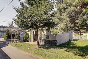 Family-friendly Seattle Getaway: 9 Mi to Downtown!