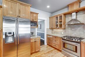 Family-friendly Seattle Getaway: 9 Mi to Downtown!