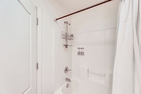 Private Pool & Patio: Home Near Mesa Arts Center!