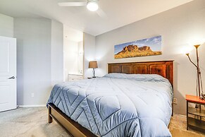 Near Spring Training: Mesa Condo w/ Pool Access!