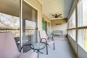 Branson Condo w/ Screened Porch: 4 Mi to Lake!