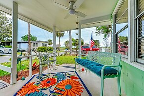 Eclectic Tarpon Springs Home: Bayou Across Street!
