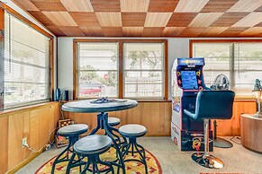 Eclectic Tarpon Springs Home: Bayou Across Street!