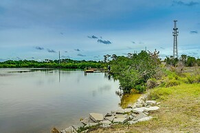 Eclectic Tarpon Springs Home: Bayou Across Street!