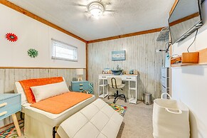 Eclectic Tarpon Springs Home: Bayou Across Street!