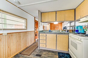 Eclectic Tarpon Springs Home: Bayou Across Street!