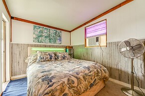 Eclectic Tarpon Springs Home: Bayou Across Street!