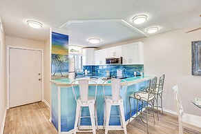 Carolina Beach Condo w/ Balcony & Ocean Access!