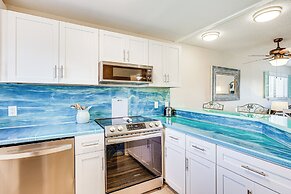 Carolina Beach Condo w/ Balcony & Ocean Access!