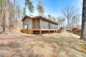 Waterfront Seneca Cabin ~ 4 Mi to Boat Launch!