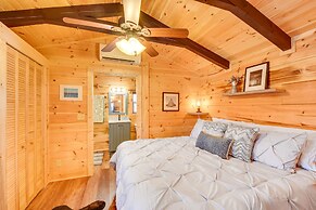 Waterfront Seneca Cabin ~ 4 Mi to Boat Launch!