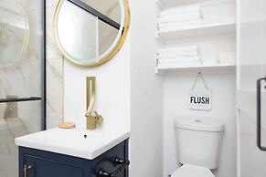 Stylish Home ~ 2 Mi to Jackson State & Belhaven!