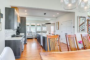 Modern Lake House Retreat w/ Deck on Pickwick Lake