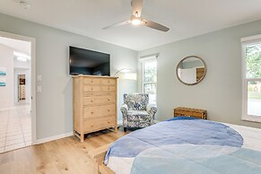 Port Charlotte Retreat w/ Heated Saltwater Pool!