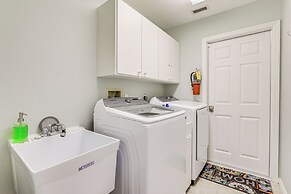 Port Charlotte Retreat w/ Heated Saltwater Pool!