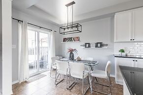 Luxury 3BR Townhome Private Gym BBQ