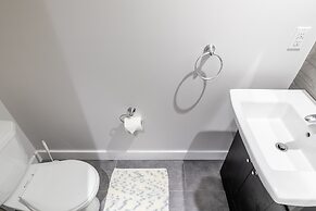 Luxury 3BR Townhome Private Gym BBQ