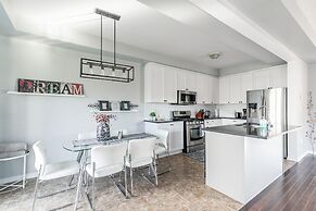 Luxury 3BR Townhome Private Gym BBQ