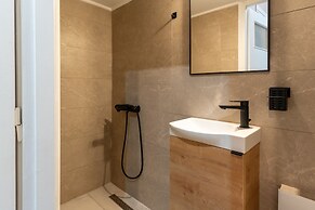 Phaedrus Living Luxury Studio Nea Smirni