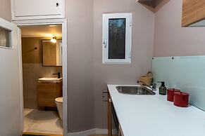 Phaedrus Living Luxury Studio Nea Smirni