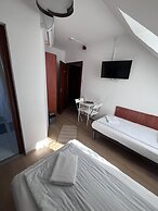 Május 1 Vendégház - Torony