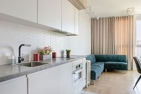 Apartment With Balcony by Renters