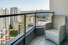 Apartment With Balcony by Renters