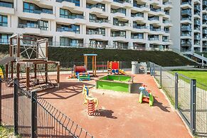 Apartment With Balcony by Renters