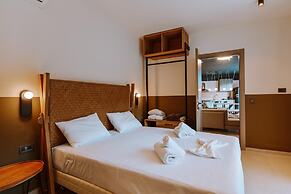 Theros Villas With Private Pool