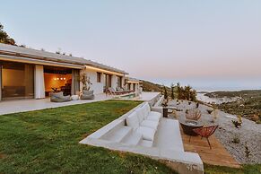 Theros Villa Complex With Private Pools