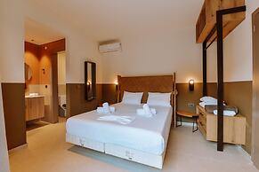 Theros Villa Complex With Private Pools