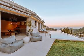 Theros Villa Complex With Private Pools