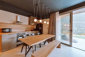 Theros Villa Complex With Private Pools