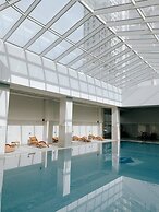 18th Floor Luxury Condo With Pool
