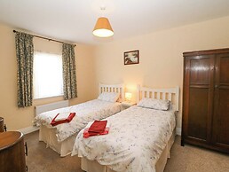 3 Railway Terrace