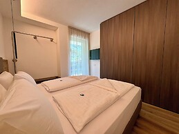 Adige Apartments