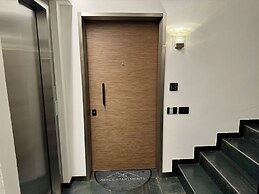 Adige Apartments