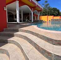 Aqua Lounge The Venue