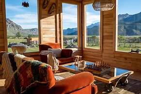 Estancia Bonanza Patagonian Lodge Experience