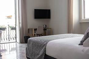 Lifestyle and Suites