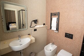 Lifestyle and Suites