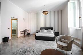 Lifestyle and Suites