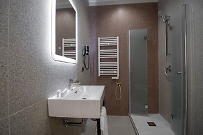 Lifestyle and Suites