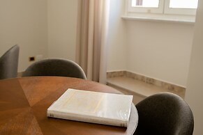 Lifestyle and Suites