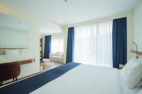 Sira Grande Hotel & Spa