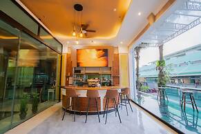 Sira Grande Hotel & Spa