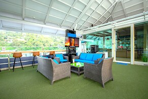 Sira Grande Hotel & Spa