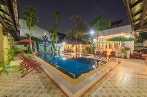 Lotus Bleu Guest House