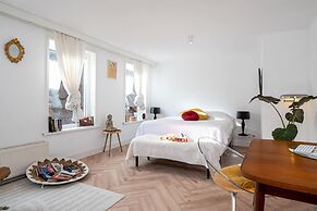 Luxurious Apartment in a Historical Monument