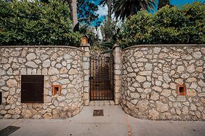 Villa White by Elite Villas